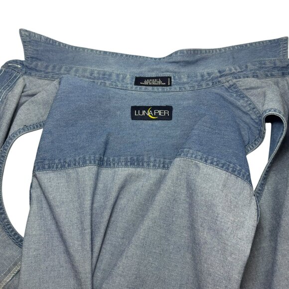 Luna Pier Denim Sleeveless Button-Front Shirt Western Rose Feather Print SZ:L - Picture 3 of 7